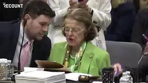 90-Year-Old Feinstein Told ‘Just Say Aye’ at Vote on Defense Bill