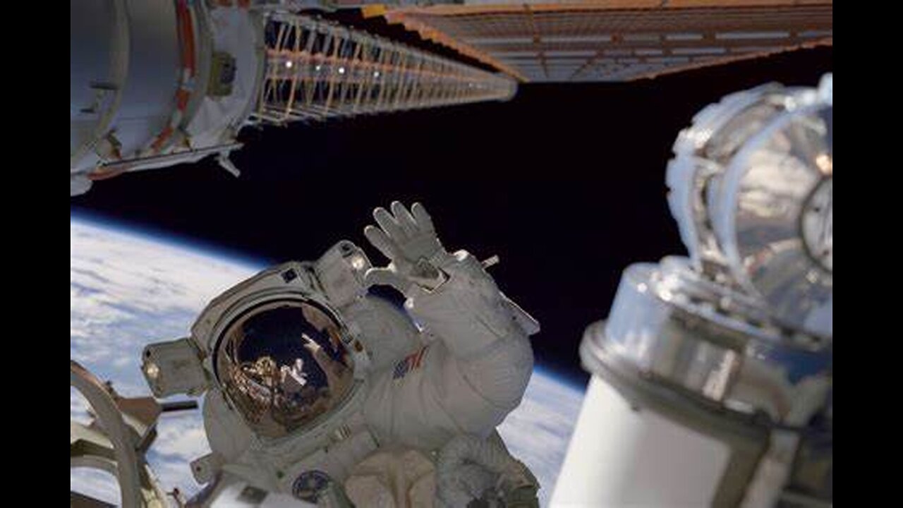 Unbelievable Spacewalk Footage: NASA's Striking October Action/NASA the great