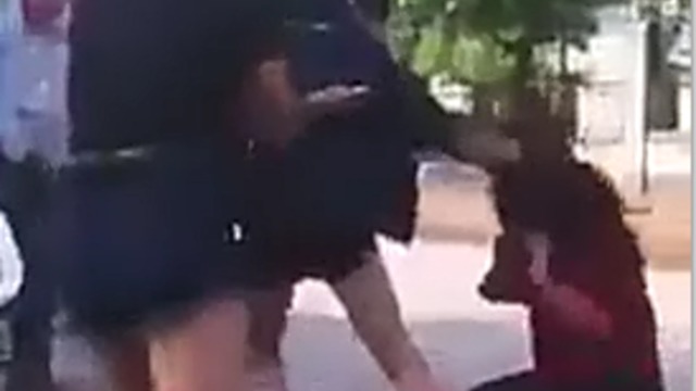 Students fighting at VietNam High School