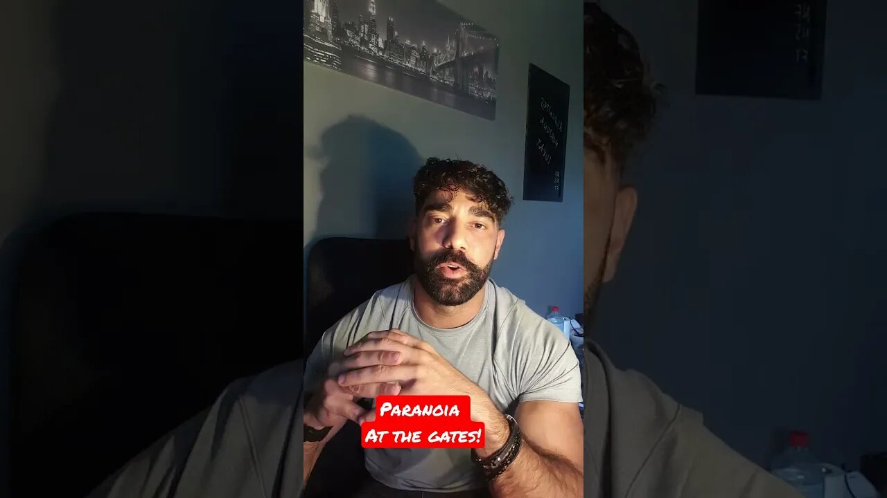Η παράνοια έγινε κανονικότητα.