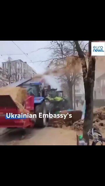 Kiev they want you to protest