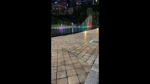 Fountain dance