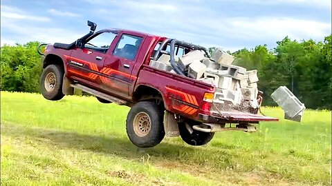 My Reaction To Toyota Hilux Durability Test #1