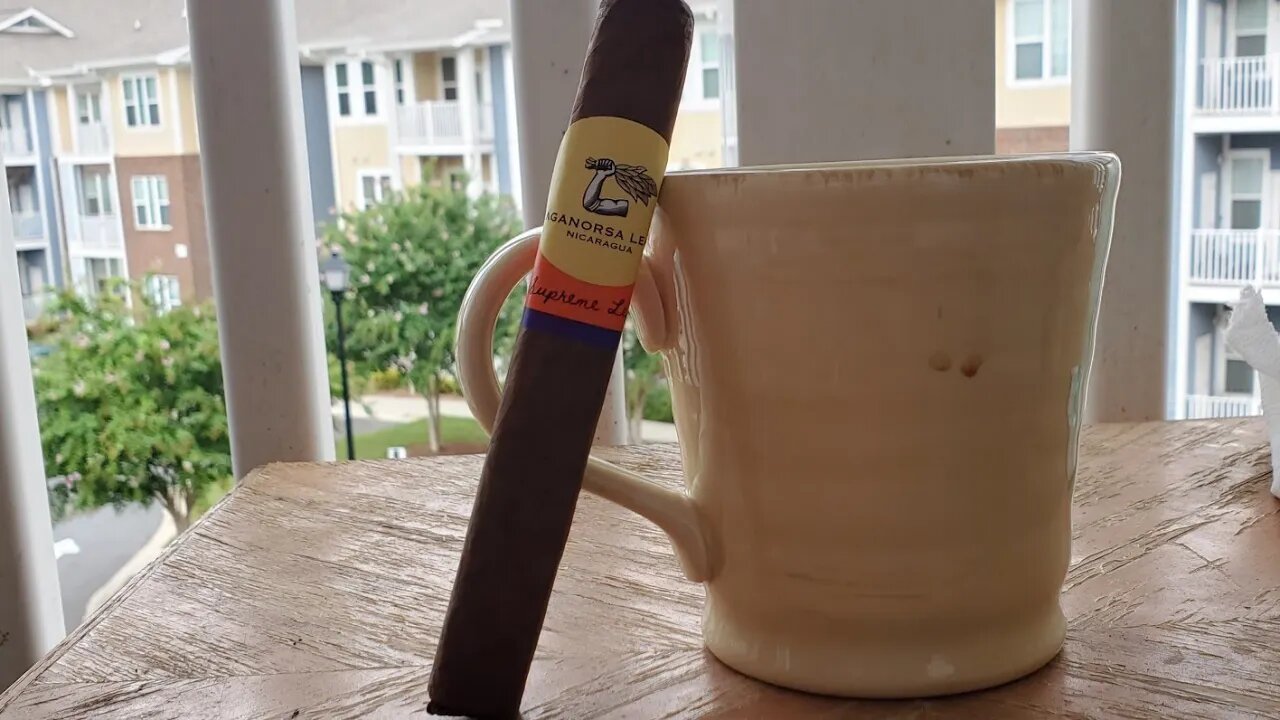 Aganorsa Leaf Supreme Leaf cigar review