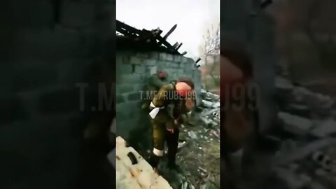 Russian soldiers in fight