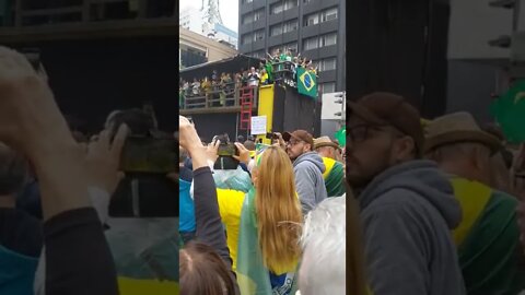 07/09/22, Av. Paulista, povo na rua comemorando bicentenário da independência e apoiando Bolsonaro