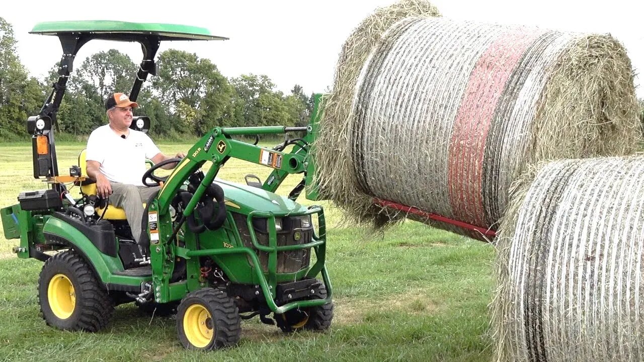 Can Deere 1025R LIFT Bales?? Deere 2038R and 5210, Bucketeer!