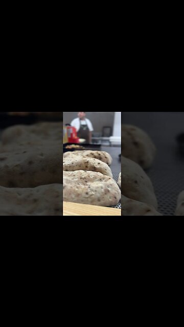 A Slice of Heaven in Sicily: Indulging in Prosciutto, Cheese, and Perfect Pizza