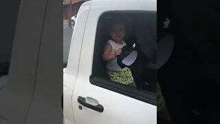 FIQUEI DENTRO DO CARRO #meme #viral #bebe #shorts