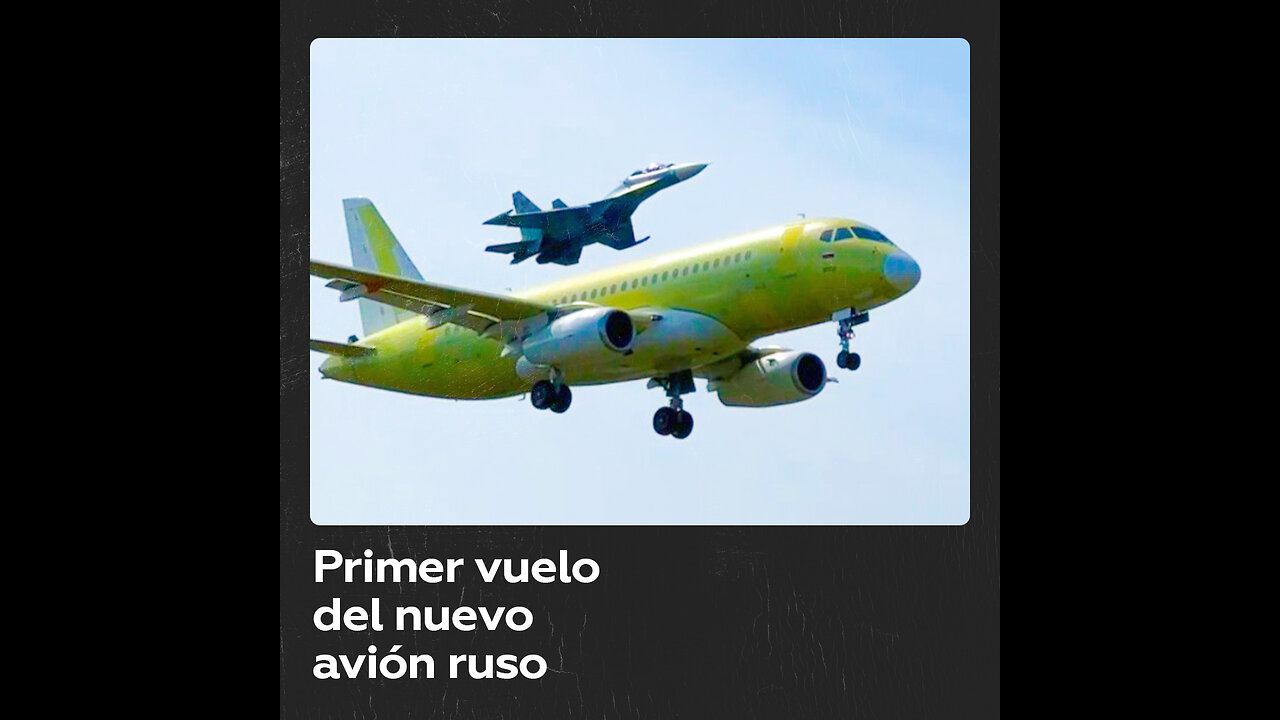 El avión ruso SSJ 100 fabricado con componentes nacionales realiza su primer vuelo