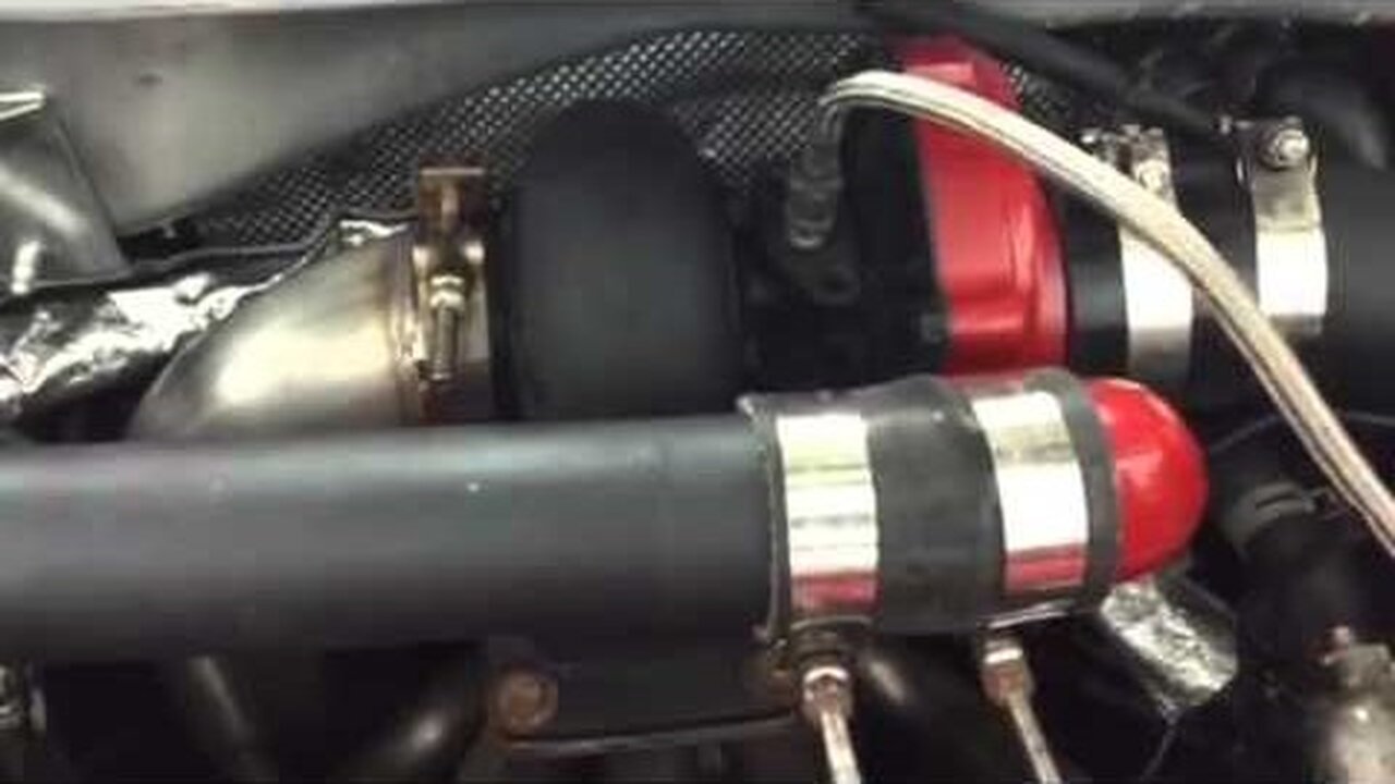 Audi TT R32 Turbo startup