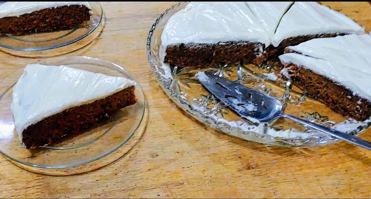 Old Fashioned Carrot Cake 🥕🍰-The Best! Easy Cream Cheese Frosting