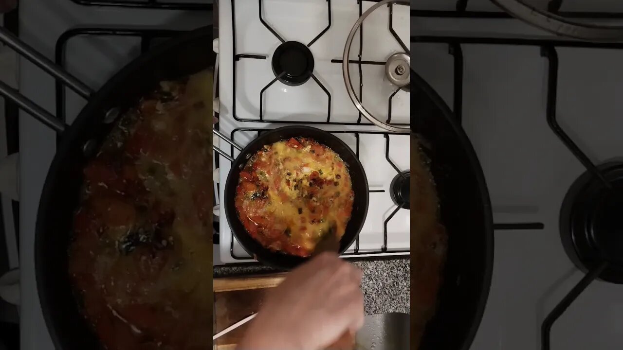 🍳omlet +🍅🌶️🫑🧅traditional armenian breakfast/яичница с помидорами традиционный армянский завтрак