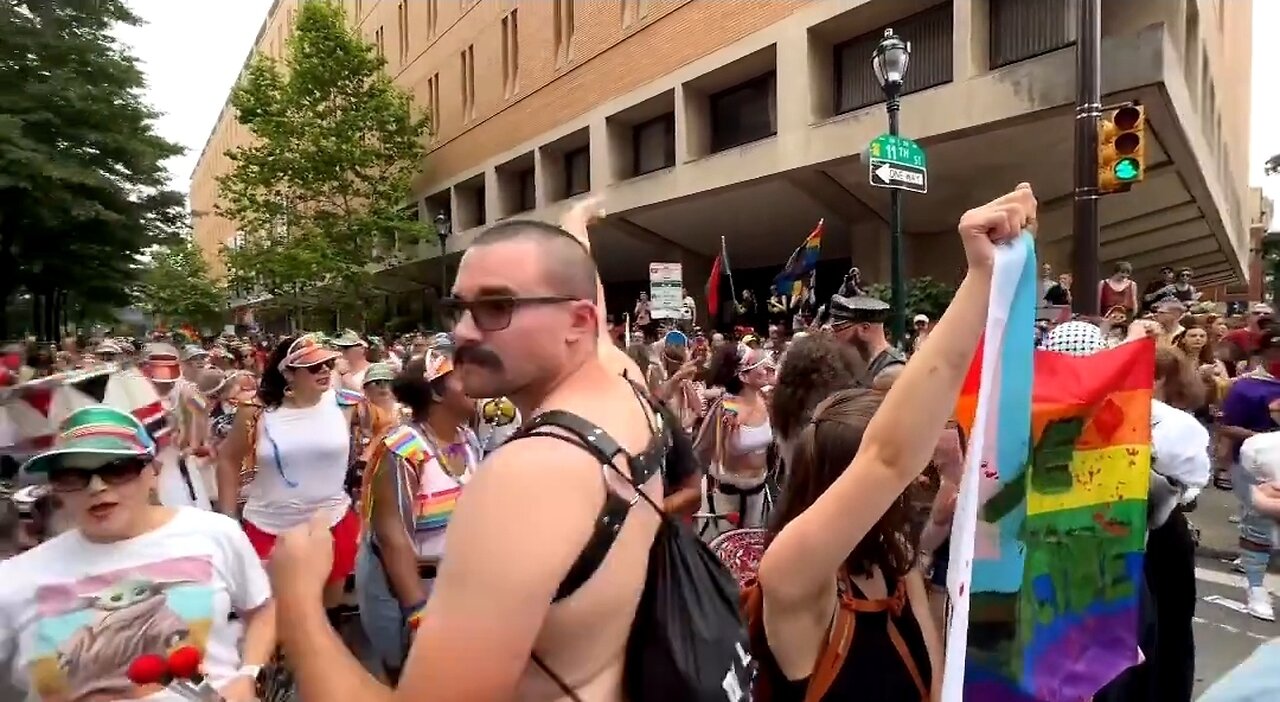 Pro Hamas Protesters Block Philly Pride Parade