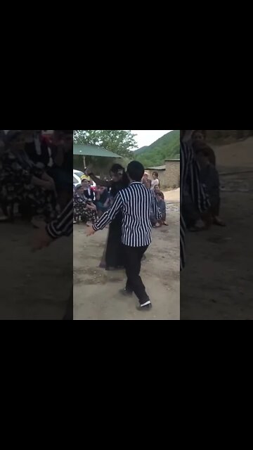 Этот парни танцуют как профи! Лезгинка на свадьбе #shorts