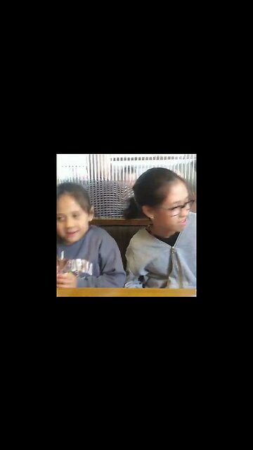 My girls having fun in Nandos- lets smile some more #funny #funnyvideo