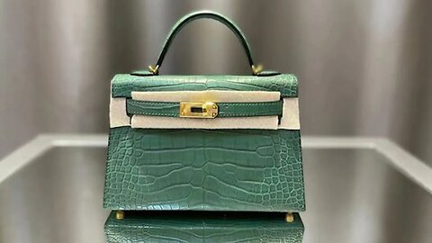 Exploring Hermes' Luxurious Handbag Designs