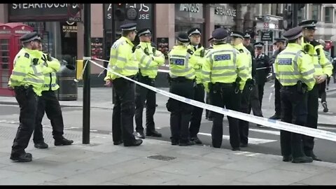 Two Police Officers Stabbed In London? How Did It Happen? They Had Tasers? Walk Up Get Stabbed? How?