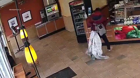 Hero alert: Man stops thug who assaulted a Subway employee.