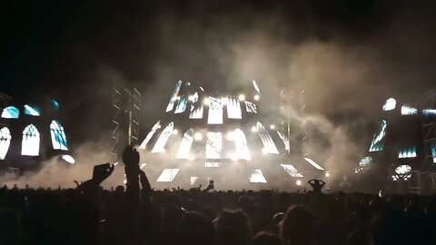 Tchami ◉ Creamfields Chile 2022 📅 09.04.2022 🎵 P2/2 🎵 📍 Espacio Riesco 🌎 Santiago, Chile