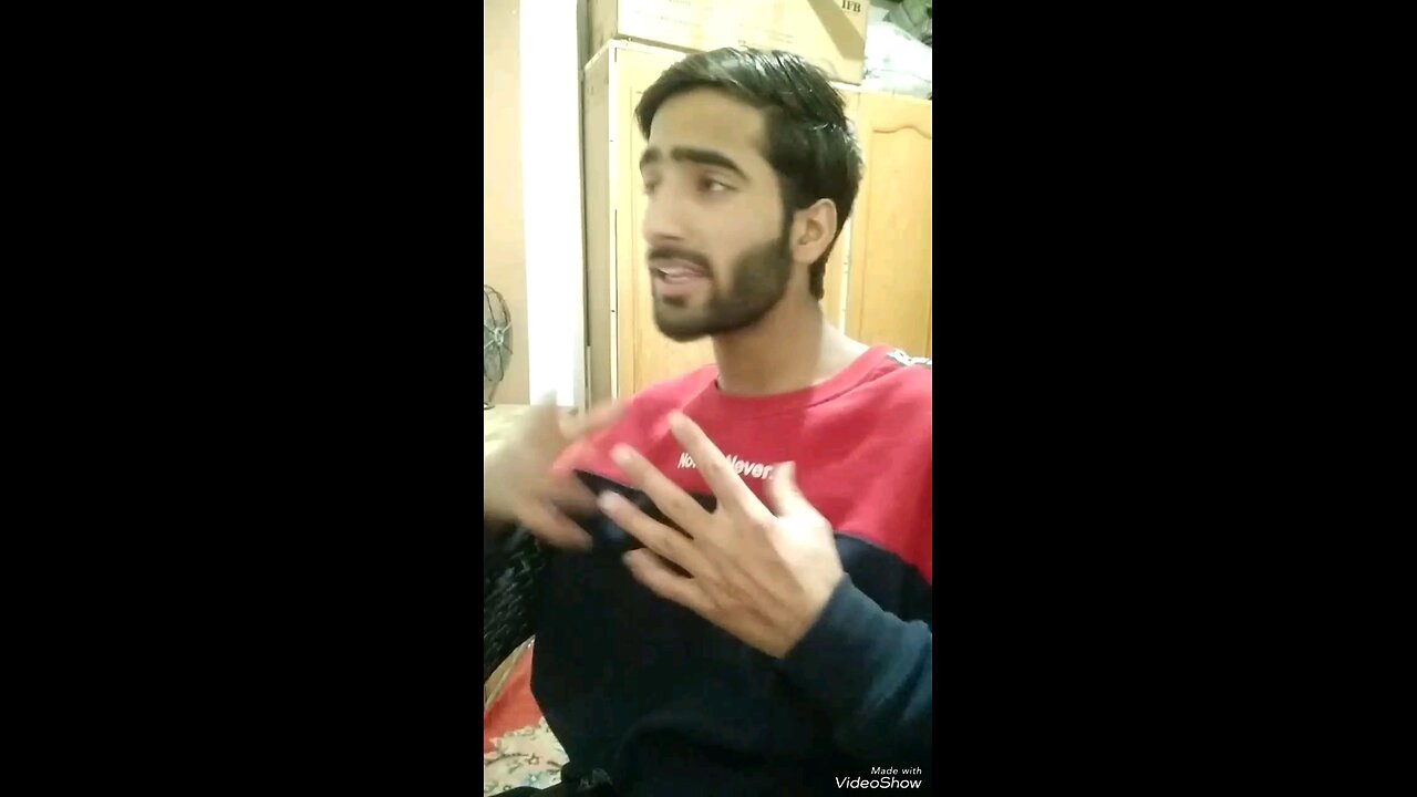 #Mere #Khwab #badi #hai #me