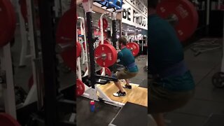 315lb barbell front squat exercise