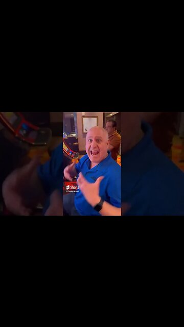 $10,000 Slot Machine Jackpot As it HAPPENS!!! #shorts