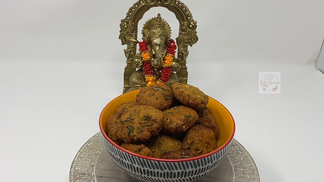 Our third Ganesh Chathurti Recipe! Parrupu Vadai (Lentil Fritters)! 🧆🤤