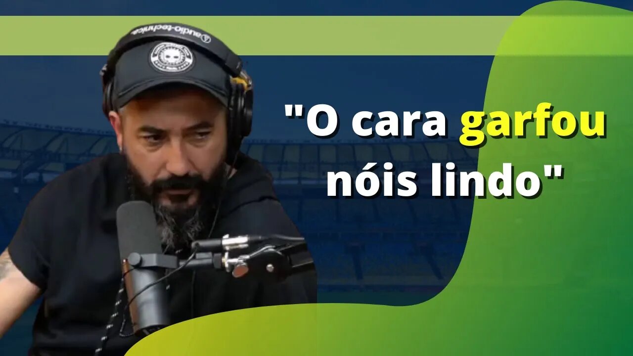 Douglas fala sobre Amarilla e a arbitragem polêmica no jogo contra o Boca Juniors