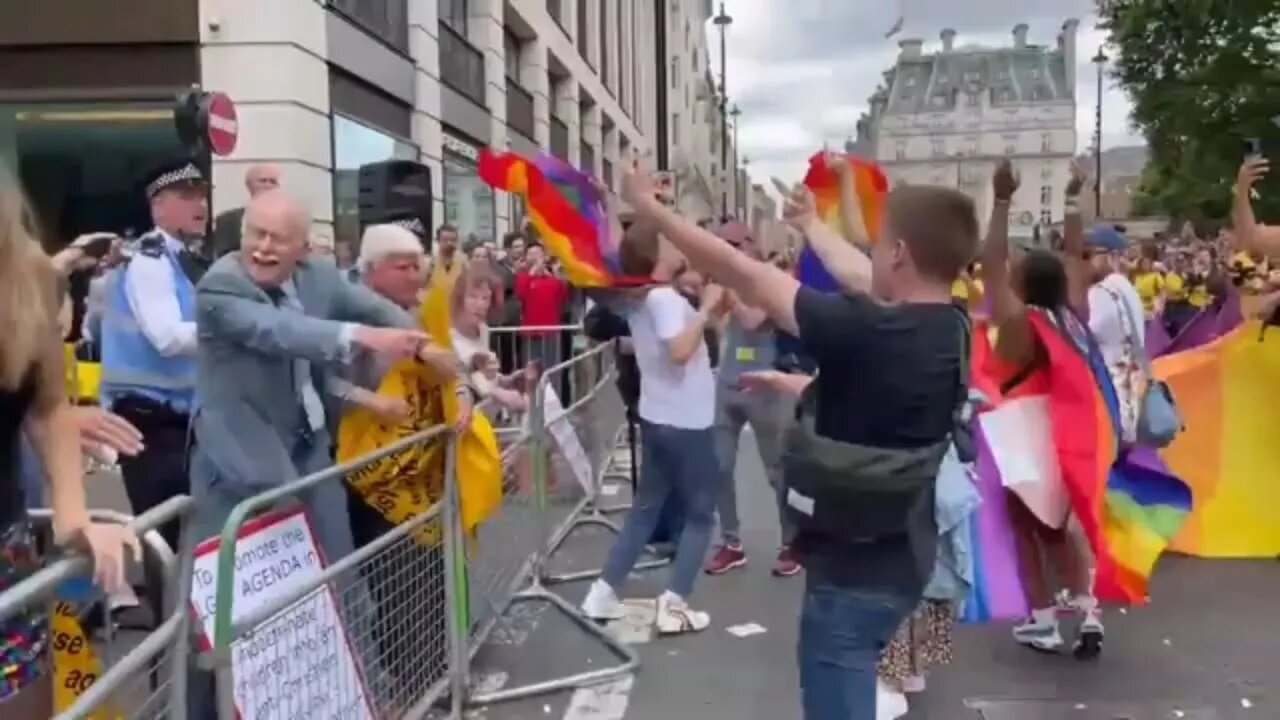 Trolling ANTI LGBTQ+ Protesters At Pride London