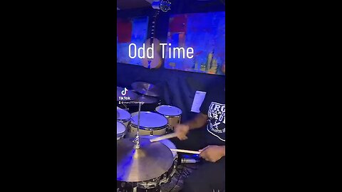 Practicing odd time on drums