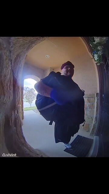 Hamburglar tries breaking into a home in San Antonio, Texas