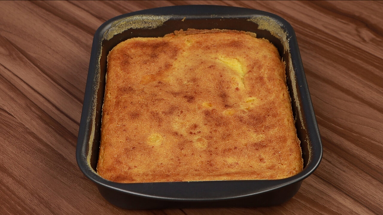 Creamy corn cake! It comes out stuffed from the oven