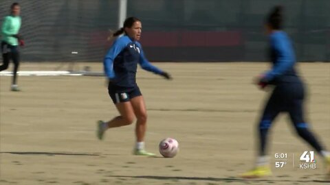 Fans turn out for KC Current home opener