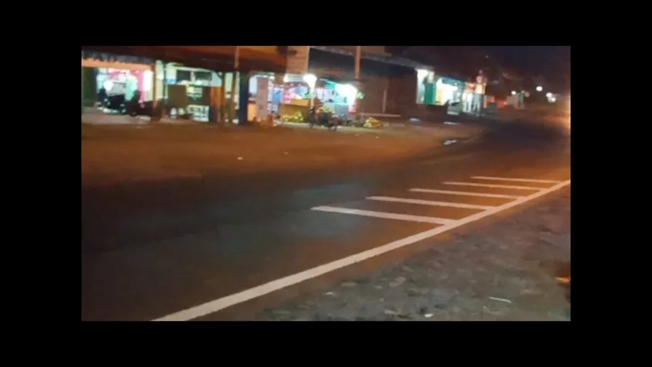 Sepi Nya Jalan Raya Banjar Pangandaran
