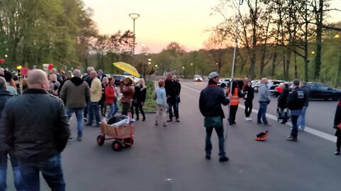 Fakkeltocht Landgraaf 7 mei 2021 Part 14