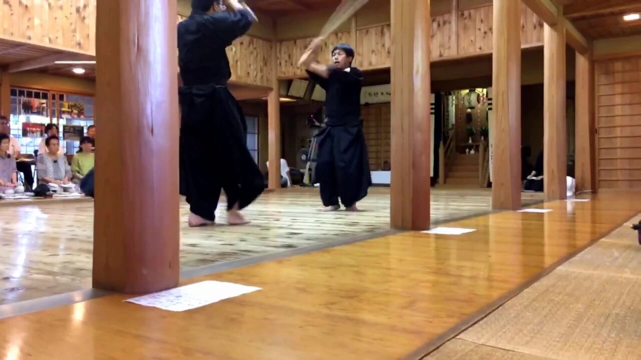 Shingyoto Ryu Enbukengakukai, grounds tour and side view of enbu at Kameyama Enbudojo 2019 09 08