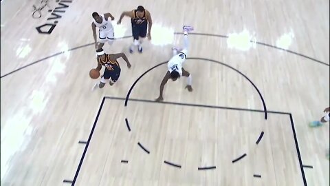 Jordan Clarkson Shocks Jaren Jackson Jr. With 300IQ&Sends Him On The Floor !