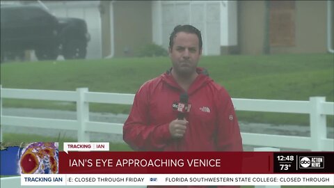 Michael Paluska in Sarasota County | Hurricane Ian's eye is approaching Venice update.