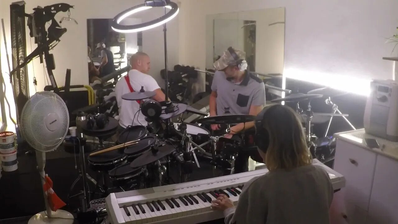 5/13/22 - 2nd half - Uncut(ish) MINDBLOWING multi-genre piano & drums improv - H.E. 2nd half