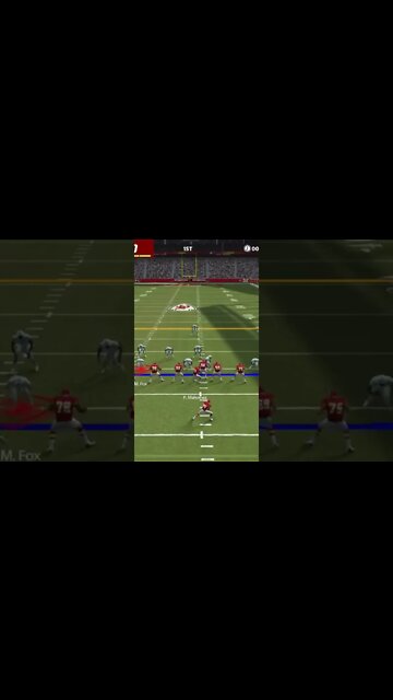 Chiefs WR Demarcus Robinson Pass Reception Gameplay - Madden NFL 22 Mobile Football