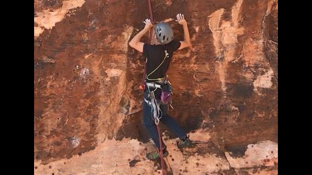 Red Rock TR Climbing Beta Series Episode 3: Jessica's Wall Cruxes (Angel Tears 5.10c)