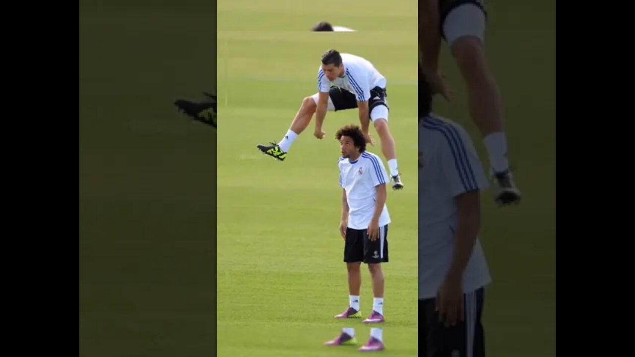 I miss this duo 🤣🤣😂 Ronaldo and Marcelo