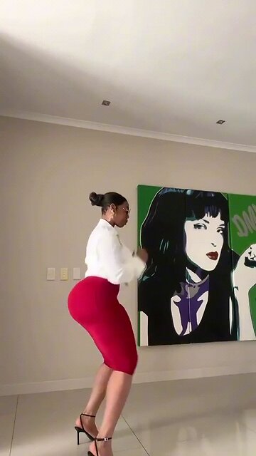 HER DANCE 🩰 ❤️💜❤️