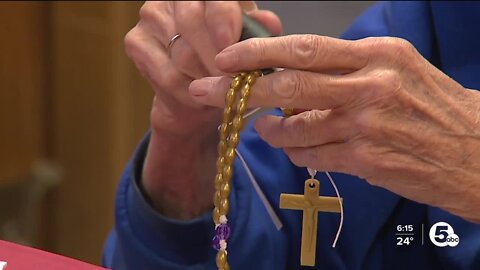 Queen of Heaven parishioners gift, donate handmade rosaries to community