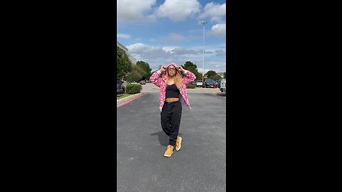 New vid🤫behind the scenes🫢