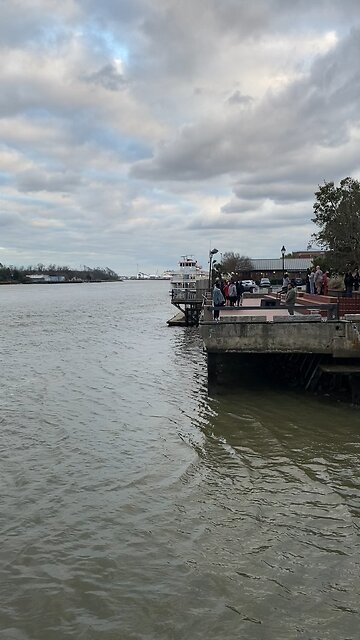 Tug Boat Back Up/Savannah