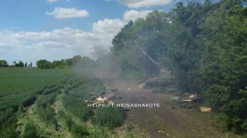 Russian Artillery Crews Of "Msta-S" Hammering Ukrainian Positions In The Donbass