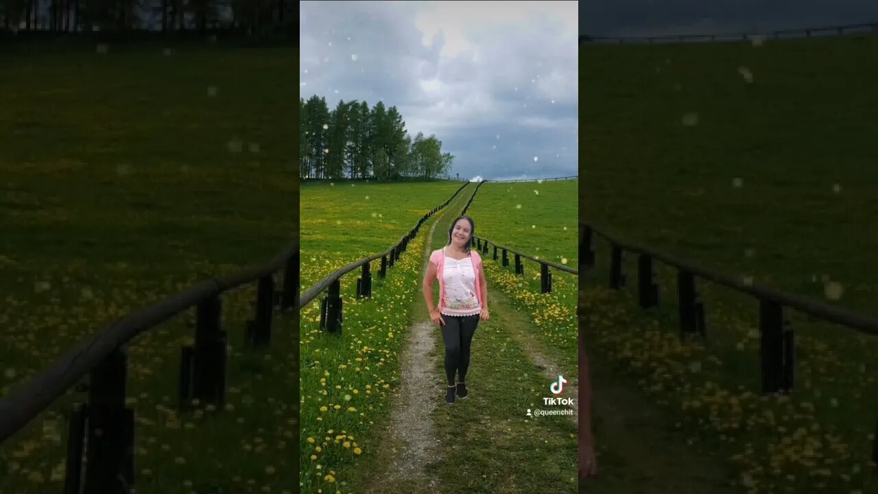 Queen Boss at Farm Land