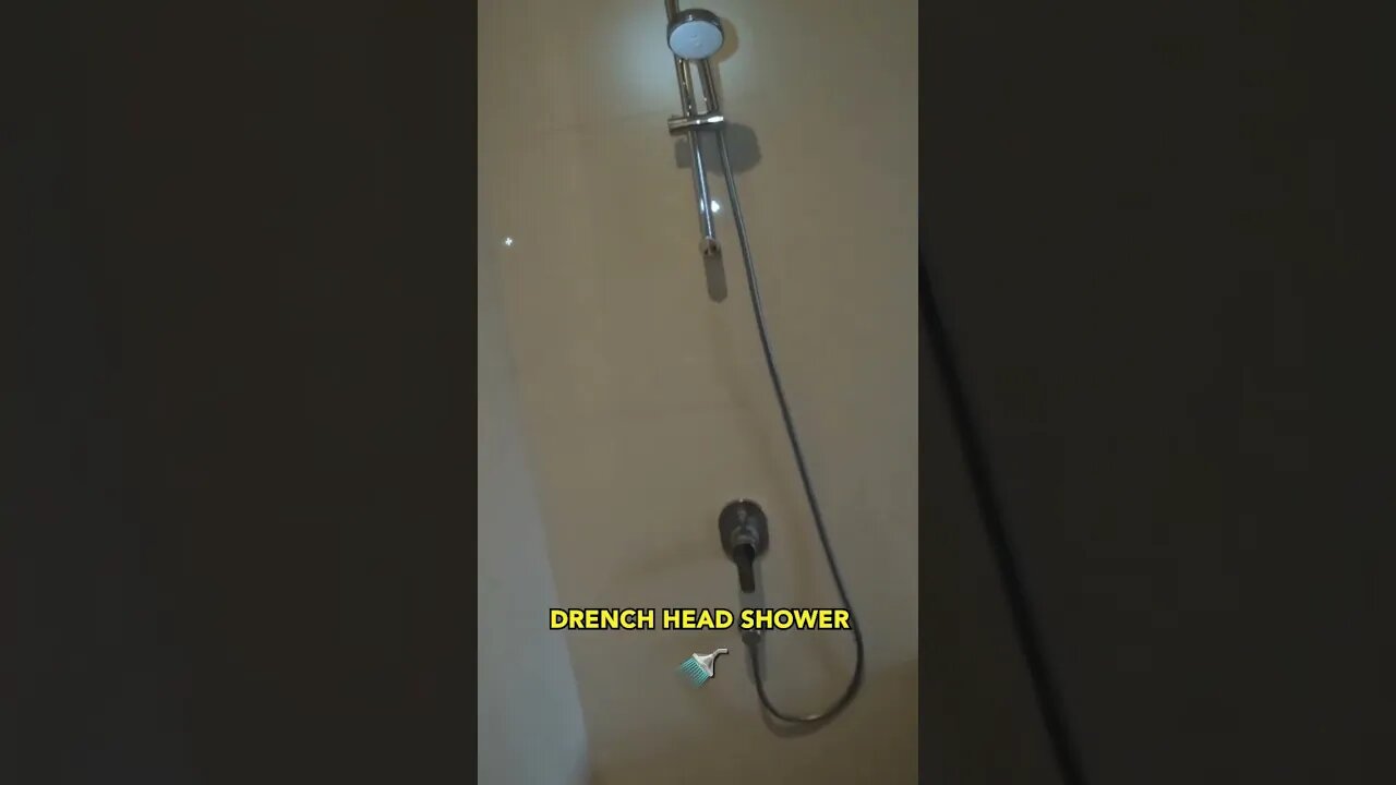 🇹🇭 My $60 A Night Hotel Room In Bangkok